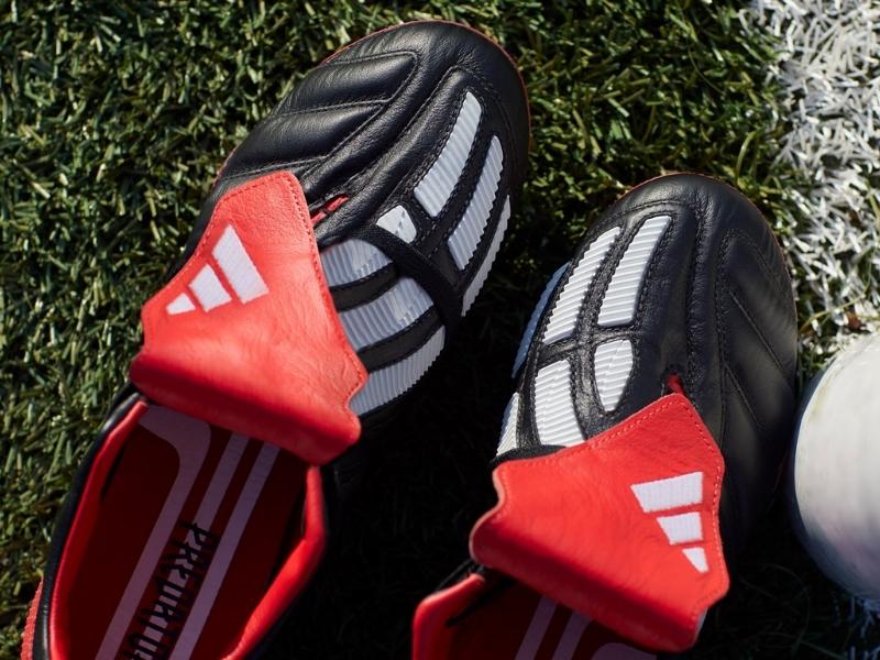 Giày bóng đá Adidas Predator Mania 